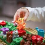 Play & Build MAXI – Plateau compatible DUPLO®* pour enfants de 2 à 5 ans