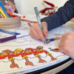 Ensemble Drawin’table® XXL + 4 tabourets – Table à dessin pour enfants