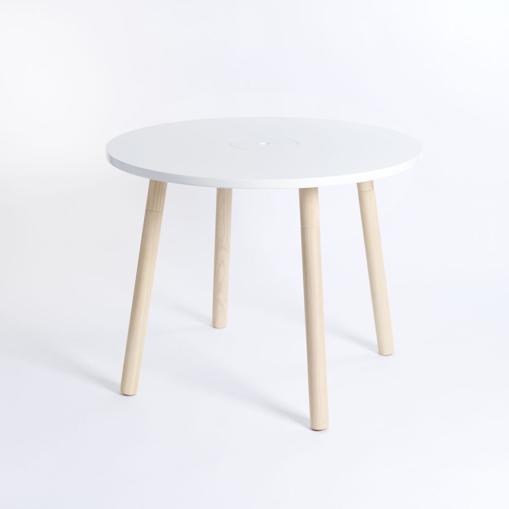 Imagin'table® – Ein sich entwickelnder und kreativer Tisch für Kinder