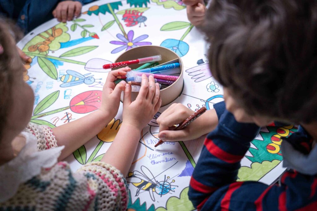 Play &amp; Build MINI – LEGO®* kompatible Basis für Kinder von 5 bis 10 Jahren