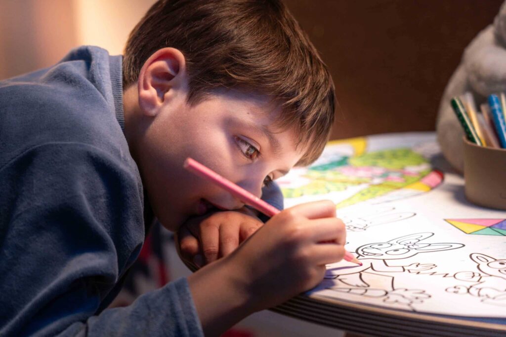 Play &amp; Build MINI – LEGO®* kompatible Basis für Kinder von 5 bis 10 Jahren