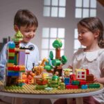 Play &amp; Build MINI – LEGO®* kompatible Basis für Kinder von 5 bis 10 Jahren