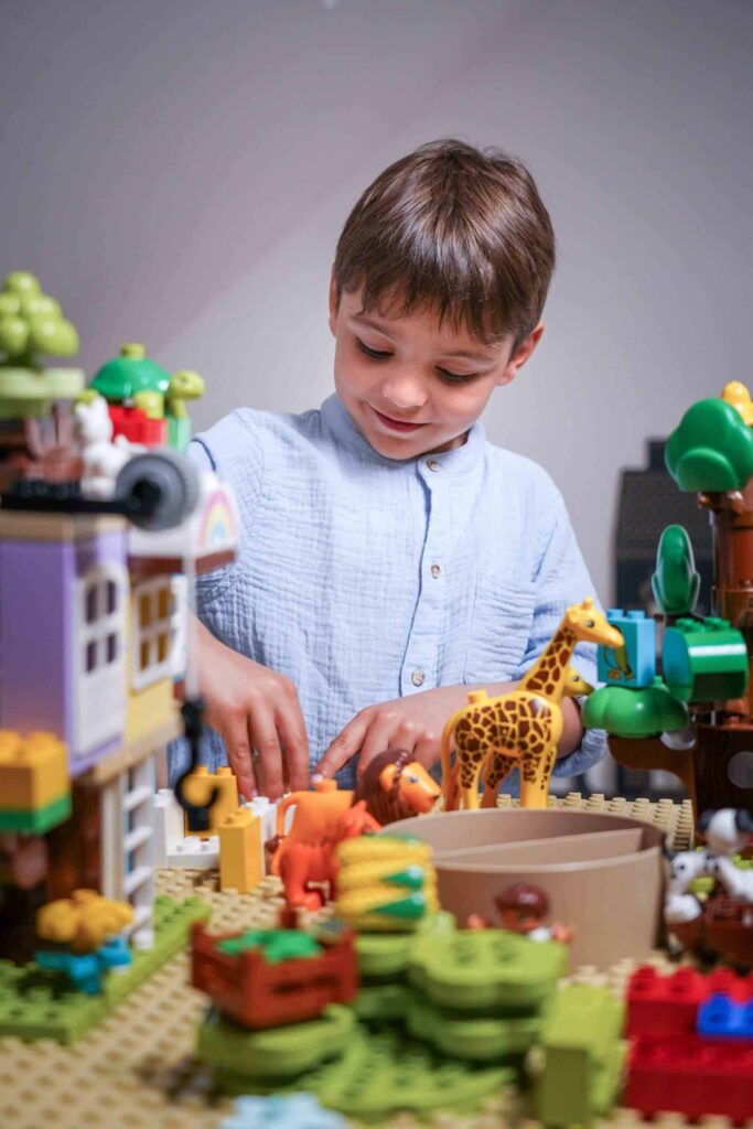 Play &amp; Build MINI – LEGO®* kompatible Basis für Kinder von 5 bis 10 Jahren