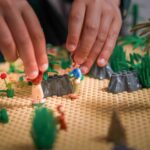 Play &amp; Build MINI – LEGO®* kompatible Basis für Kinder von 5 bis 10 Jahren
