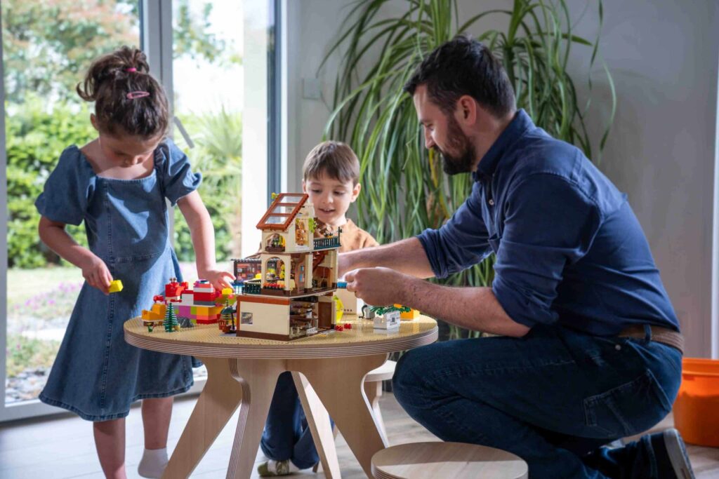 Play &amp; Build MINI – LEGO®* kompatible Basis für Kinder von 5 bis 10 Jahren