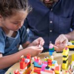 Play &amp; Build MINI – LEGO®* kompatible Basis für Kinder von 5 bis 10 Jahren