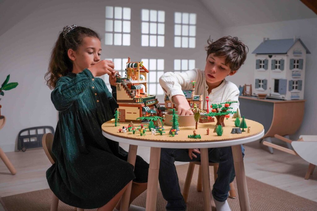 Play &amp; Build MINI – LEGO®* kompatible Basis für Kinder von 5 bis 10 Jahren