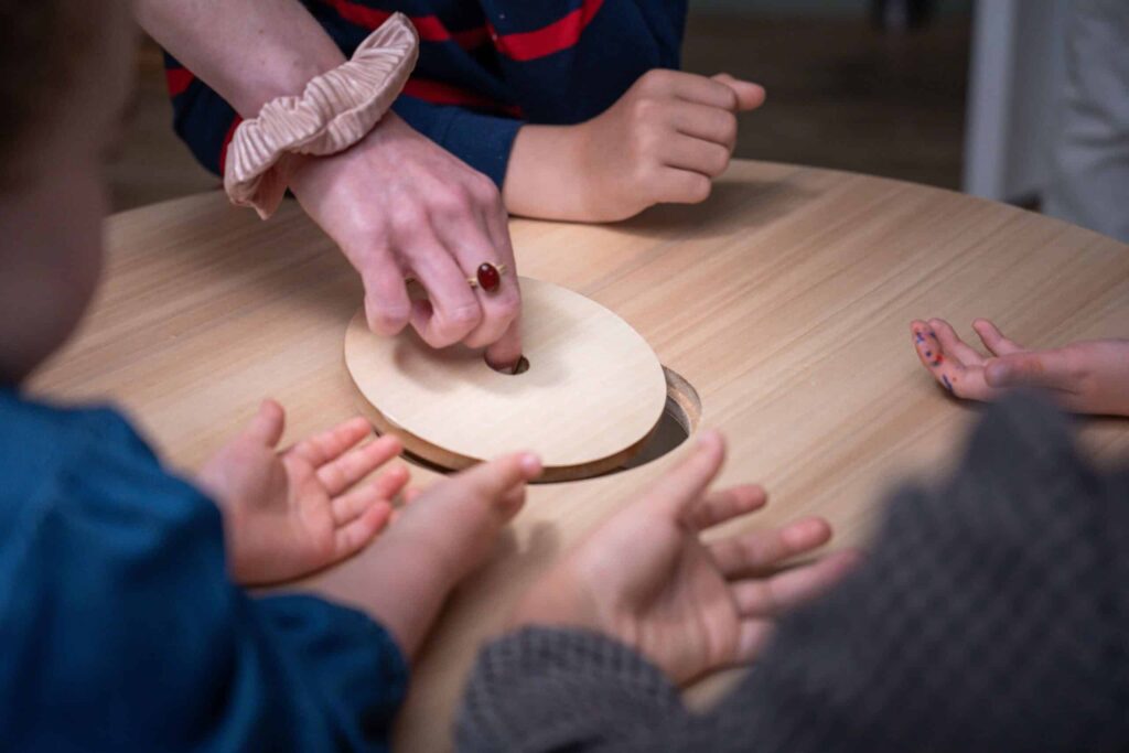 Play &amp; Build MINI – LEGO®* kompatible Basis für Kinder von 5 bis 10 Jahren