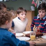 Play &amp; Build MINI – LEGO®* kompatible Basis für Kinder von 5 bis 10 Jahren