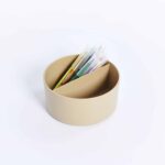 Stiftehalter aus Holz und recyceltem Kunststoff