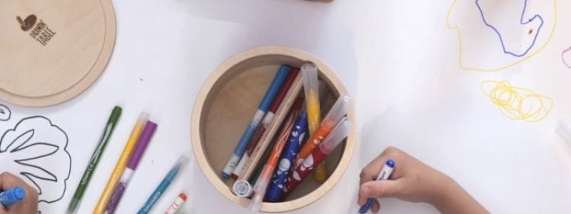 3 table ronde dessin enfant